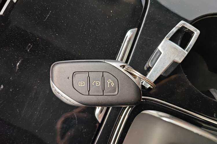 Used FORTHING T5 EVO 2021 1.5TD DCT Diamond Edition Interior 1