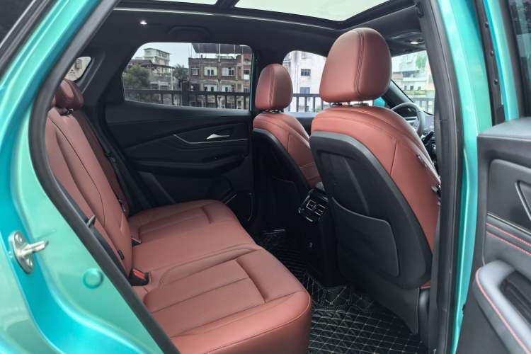 Used FORTHING T5 EVO 2021 1.5TD DCT Starry Edition Interior 2