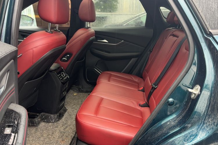 Used FORTHING T5 EVO 2021 1.5TD DCT Starry Edition Interior 3