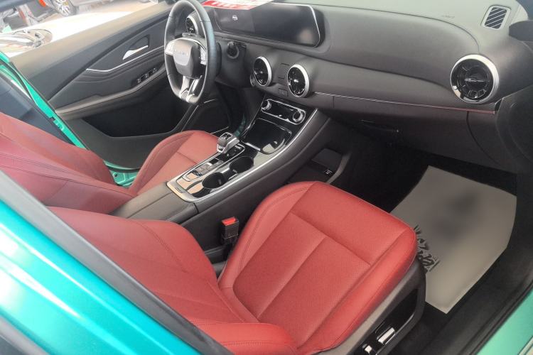 Used FORTHING T5 EVO 2021 1.5TD DCT Starry Edition Interior 4