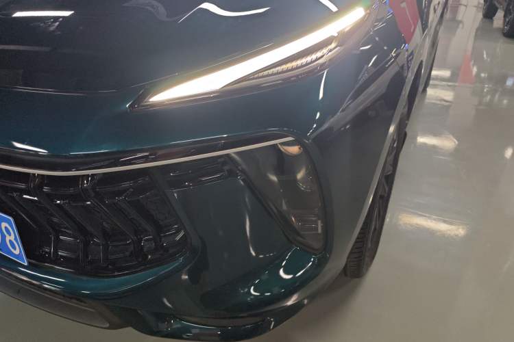 Used FORTHING T5 EVO 2021 1.5TD DCT Diamond Edition Left Front Headlight