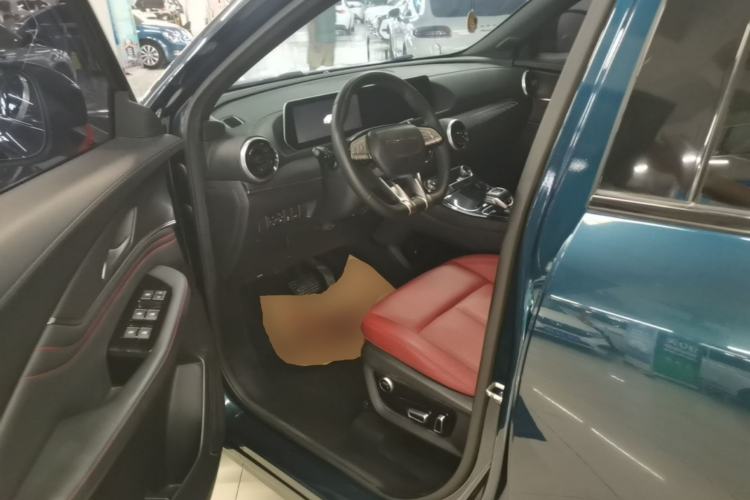 Used FORTHING T5 EVO 2021 1.5TD DCT Starry Edition Left Front Seat