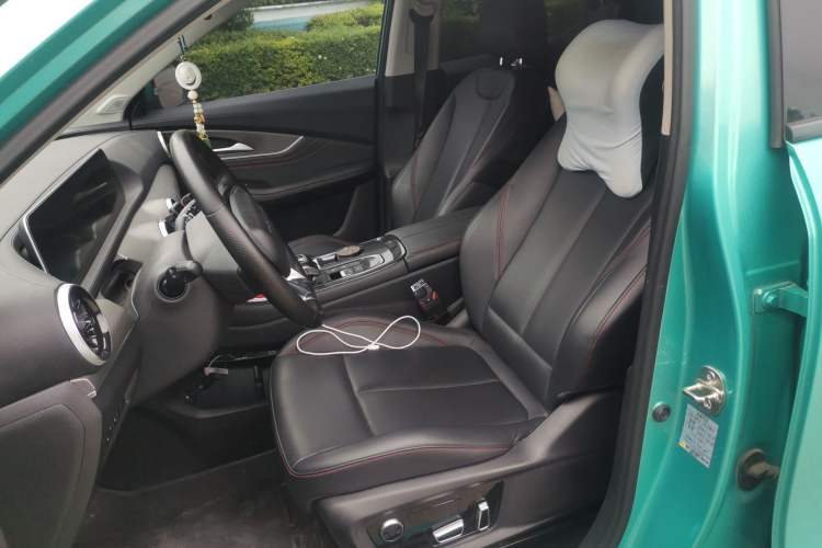 Used FORTHING T5 EVO 2021 1.5TD DCT Diamond Edition Left Front Seat