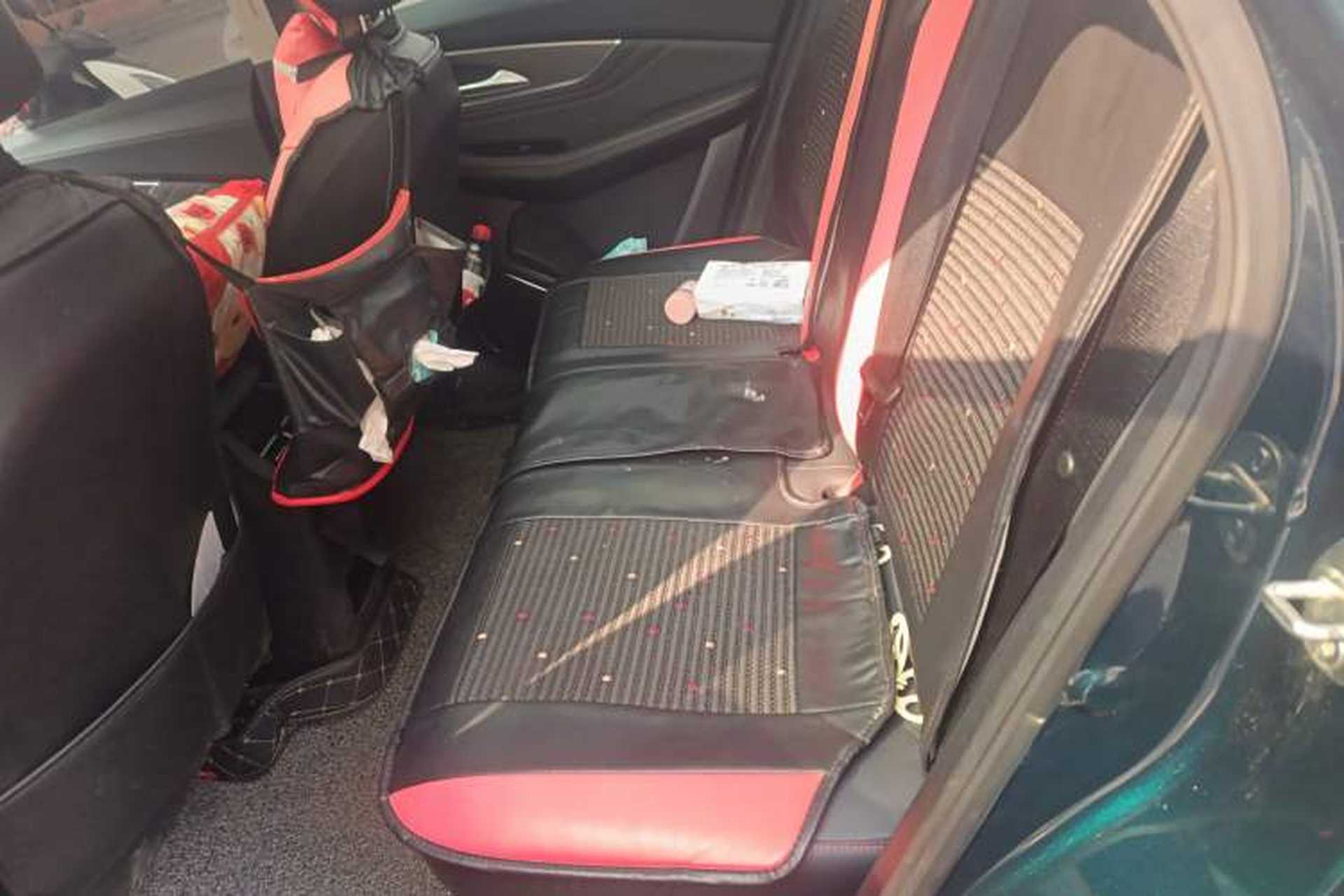 Used FORTHING T5 EVO 2021 1.5TD DCT Diamond Edition Left Rear Seat