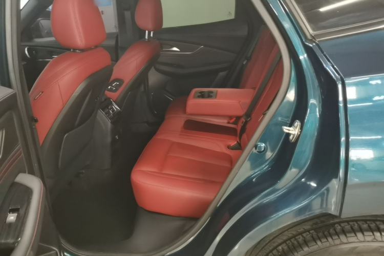 Used FORTHING T5 EVO 2021 1.5TD DCT Starry Edition Left Rear Seat