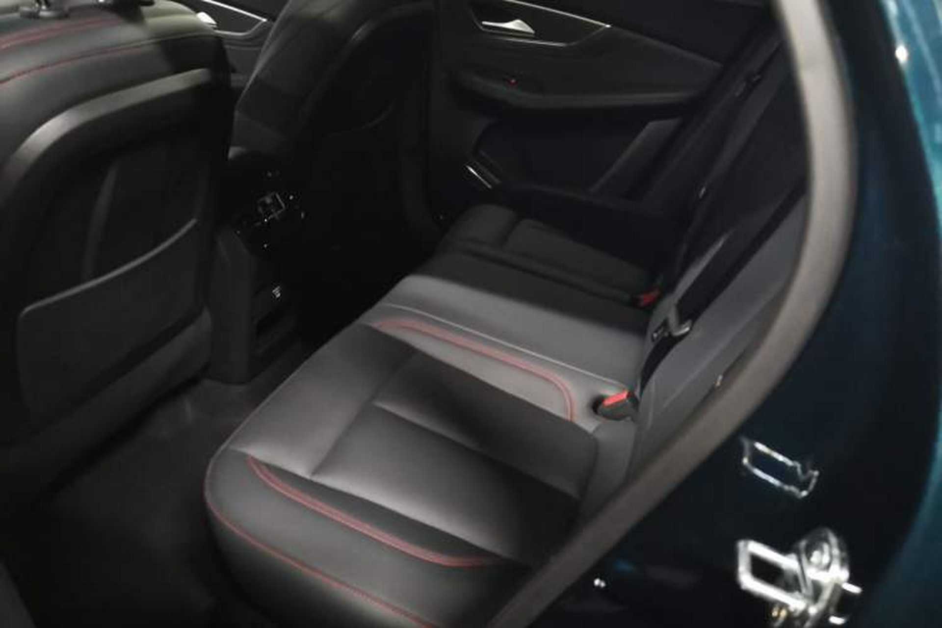 Used FORTHING T5 EVO 2021 1.5TD DCT Diamond Edition Left Rear Seat