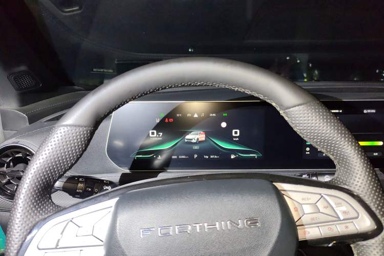 Used FORTHING T5 EVO 2021 1.5TD DCT Starry Edition Odometer Close Up