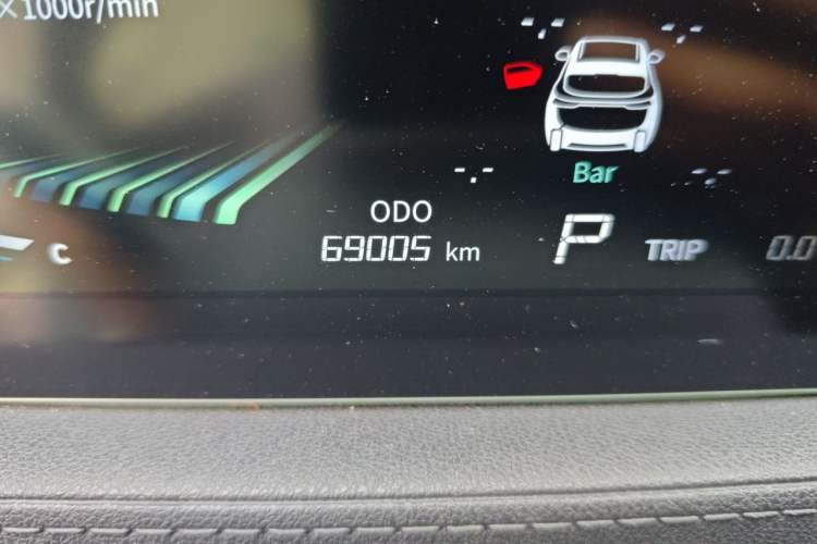 Used FORTHING T5 EVO 2021 1.5TD DCT Starry Edition Odometer Close Up