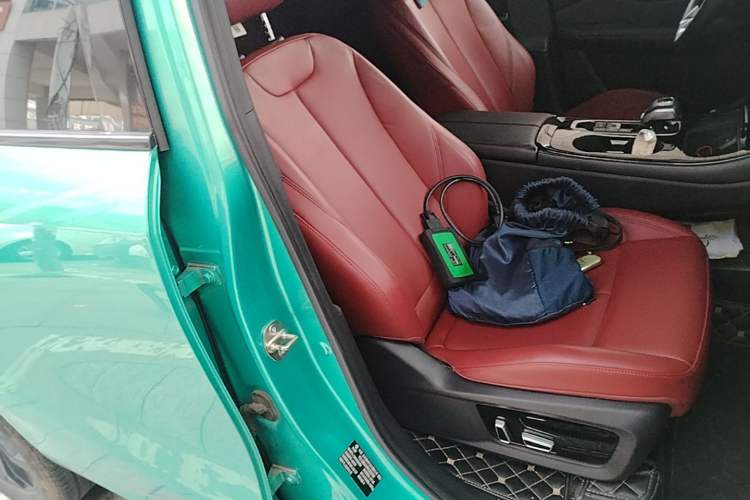 Used FORTHING T5 EVO 2021 1.5TD DCT Starry Edition Right Front Seat