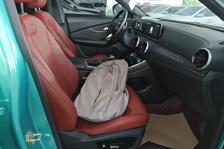 Used FORTHING T5 EVO 2021 1.5TD DCT Starry Edition Right Front Seat