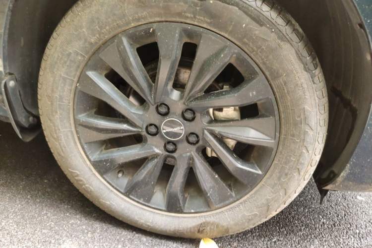 Used FORTHING T5 EVO 2021 1.5TD DCT Starry Edition Right Front Wheel Hub