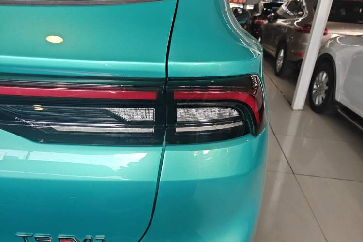 Used FORTHING T5 EVO 2021 1.5TD DCT Starry Edition Right Rear Taillight