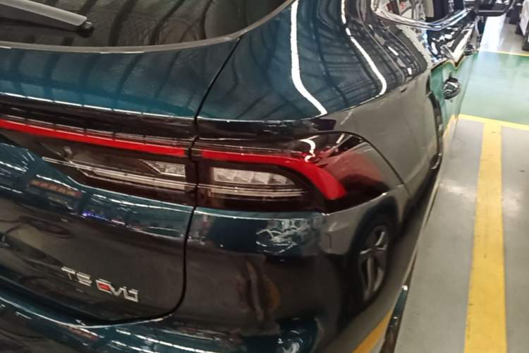 Used FORTHING T5 EVO 2021 1.5TD DCT Diamond Edition Right Rear Taillight