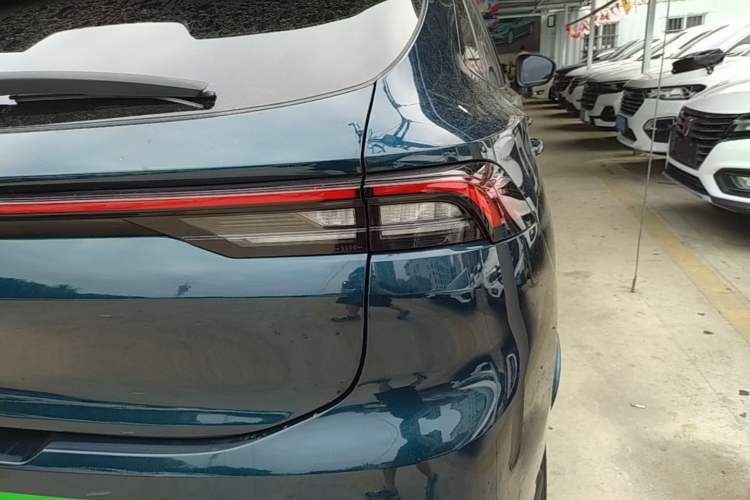 Used FORTHING T5 EVO 2021 1.5TD DCT Starry Edition Right Rear Taillight