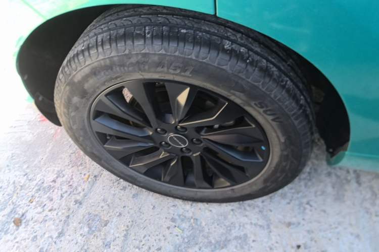 Used FORTHING T5 EVO 2021 1.5TD DCT Diamond Edition Right Rear Wheel Hub