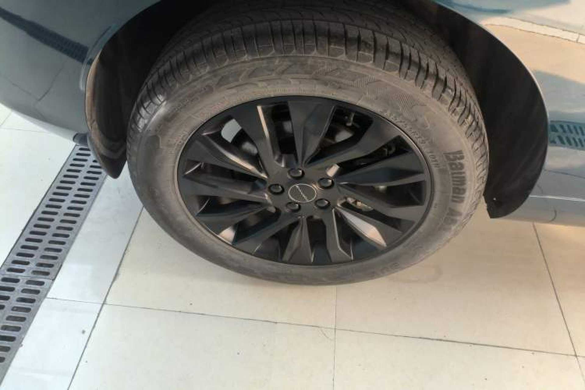 Used FORTHING T5 EVO 2021 1.5TD DCT Diamond Edition Right Rear Wheel Hub