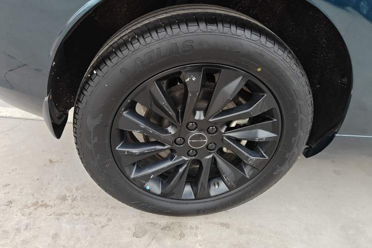 Used FORTHING T5 EVO 2021 1.5TD DCT Diamond Edition Right Rear Wheel Hub