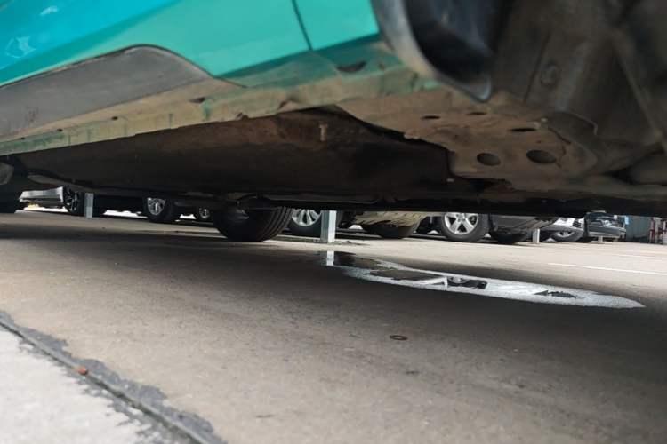 Used FORTHING T5 EVO 2021 1.5TD DCT Starry Edition Right Side Sill