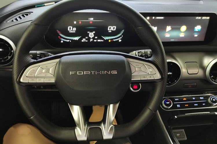 Used FORTHING T5 EVO 2021 1.5TD DCT Diamond Edition Steering Wheel