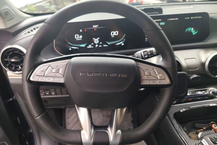Used FORTHING T5 EVO 2021 1.5TD DCT Diamond Edition Steering Wheel