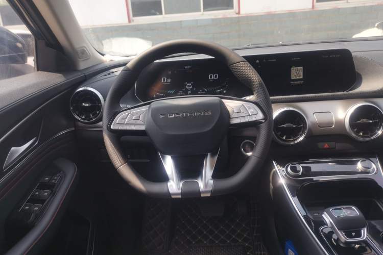 Used FORTHING T5 EVO 2021 1.5TD DCT Diamond Edition Steering Wheel