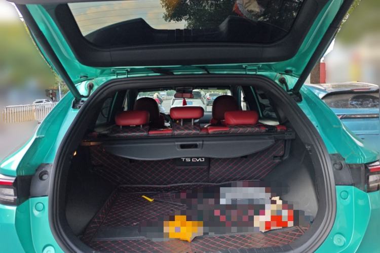 Used FORTHING T5 EVO 2021 1.5TD DCT Starry Edition Trunk