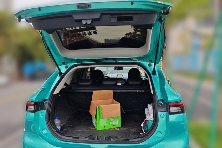 Used FORTHING T5 EVO 2021 1.5TD DCT Starry Edition Trunk