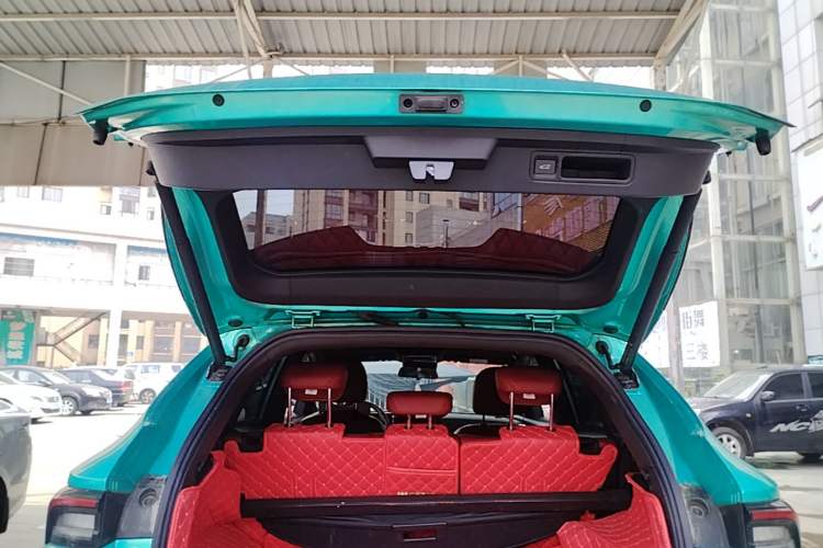 Used FORTHING T5 EVO 2021 1.5TD DCT Starry Edition Trunk