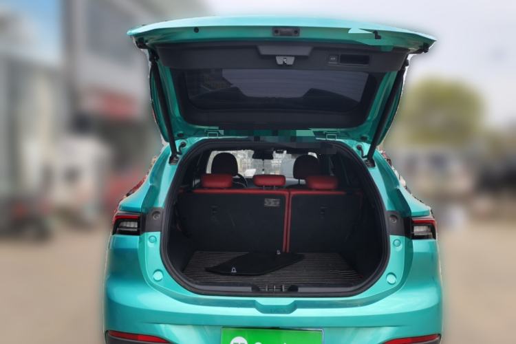 Used FORTHING T5 EVO 2021 1.5TD DCT Starry Edition Trunk