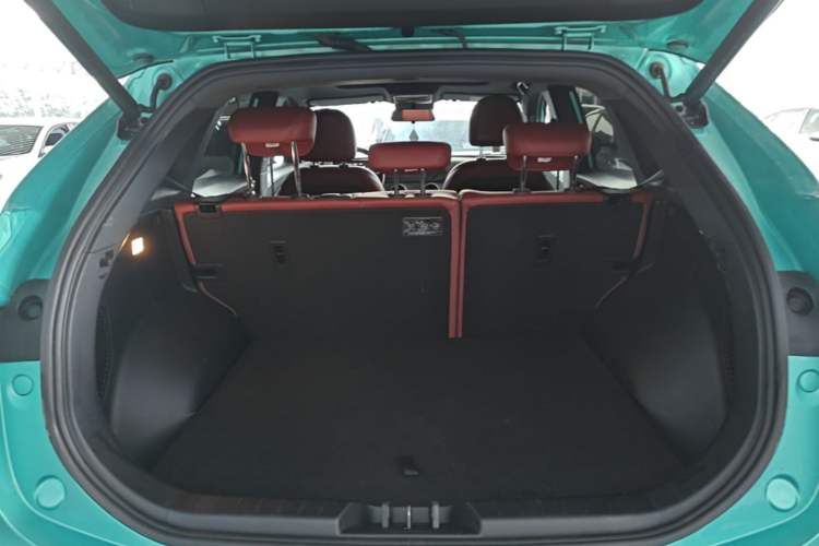 Used FORTHING T5 EVO 2021 1.5TD DCT Starry Edition Trunk