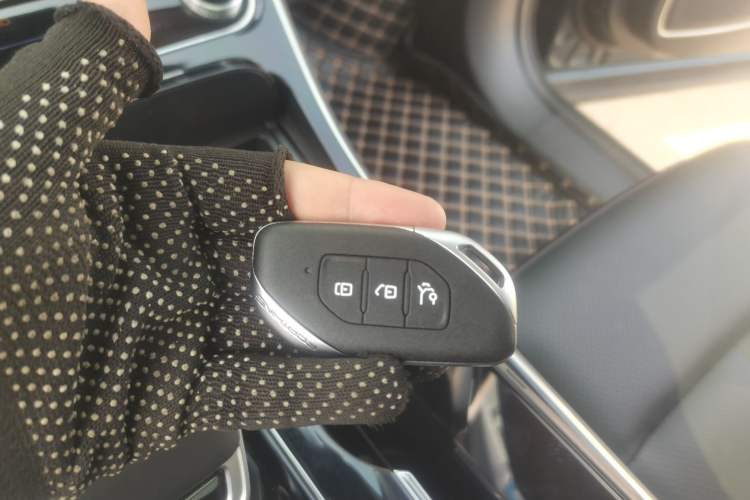 Used FORTHING T5 EVO 2021 1.5TD DCT Diamond Edition Vehicle Key