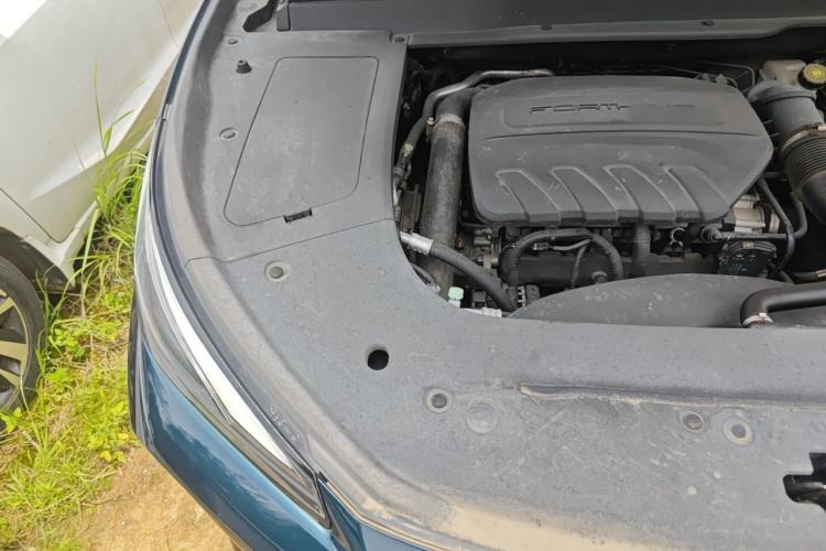 Used FORTHING T5 EVO 2021 1.5TD DCT Glory Edition Engine Bay Right