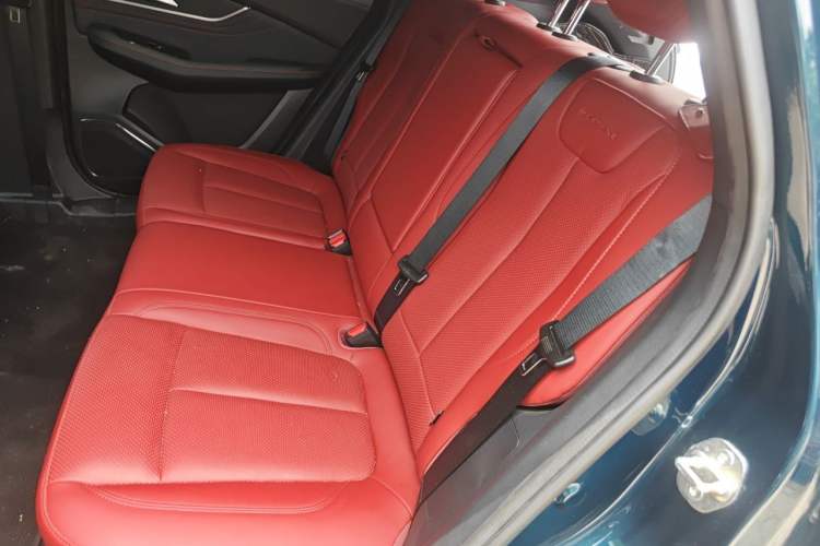 Used FORTHING T5 EVO 2021 1.5TD DCT Glory Edition Left Rear Seat