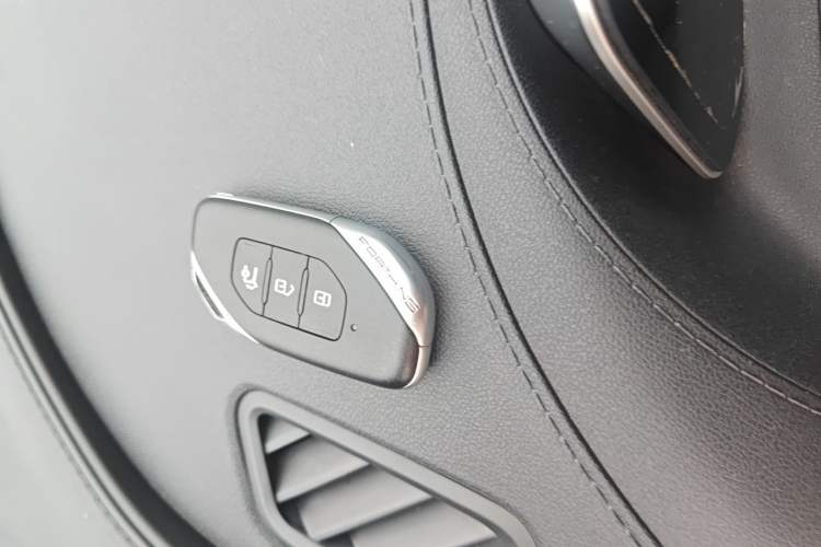 Used FORTHING T5 EVO 2021 1.5TD DCT Glory Edition Vehicle Key