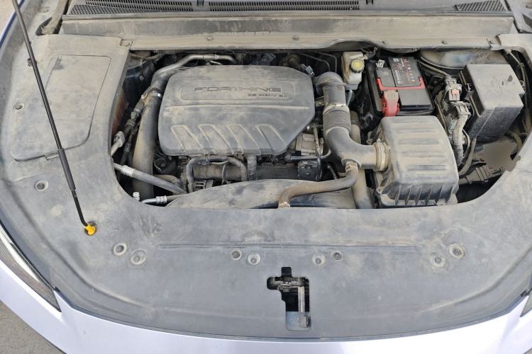 Used FORTHING T5 EVO 2021 1.5TD DCT Diamond Edition Engine Bay
