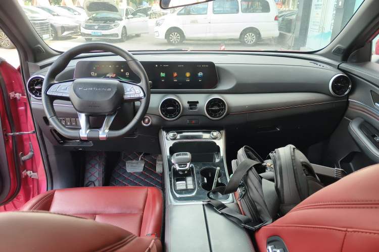 Used FORTHING T5 EVO 2021 1.5TD DCT Starry Edition Center Console