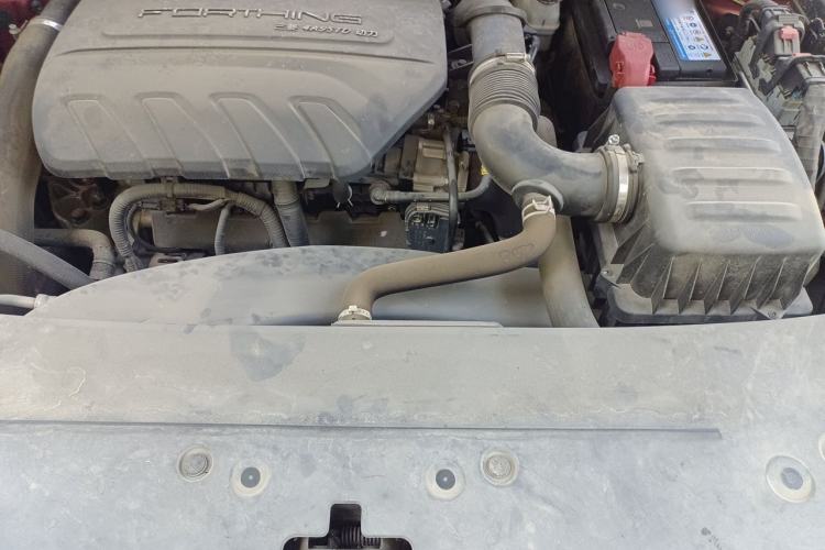 Used FORTHING T5 EVO 2021 1.5TD DCT Diamond Edition Engine Bay