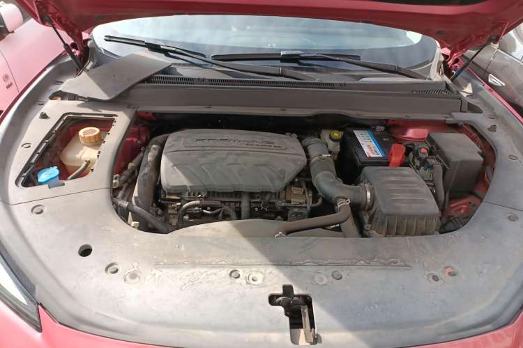 Used FORTHING T5 EVO 2021 1.5TD DCT Diamond Edition Engine Bay