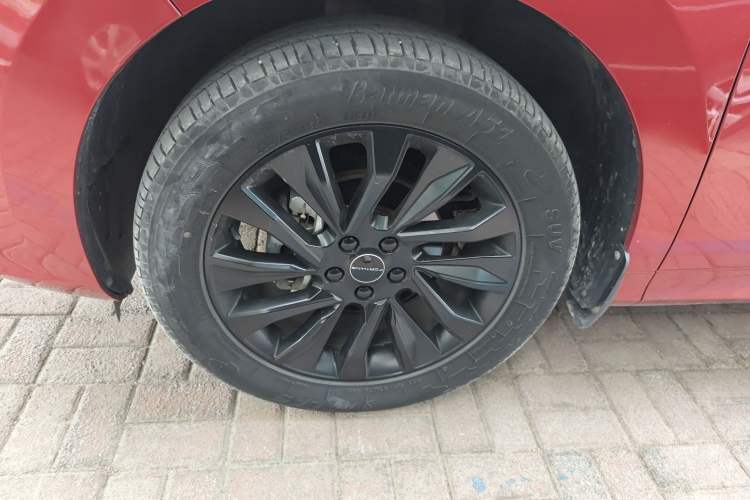 Used FORTHING T5 EVO 2021 1.5TD DCT Diamond Edition Left Front Wheel Hub