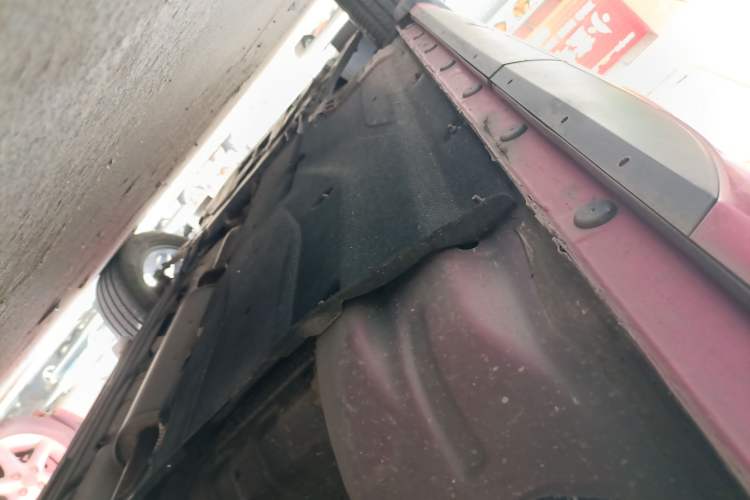 Used FORTHING T5 EVO 2021 1.5TD DCT Diamond Edition Left Side Sill