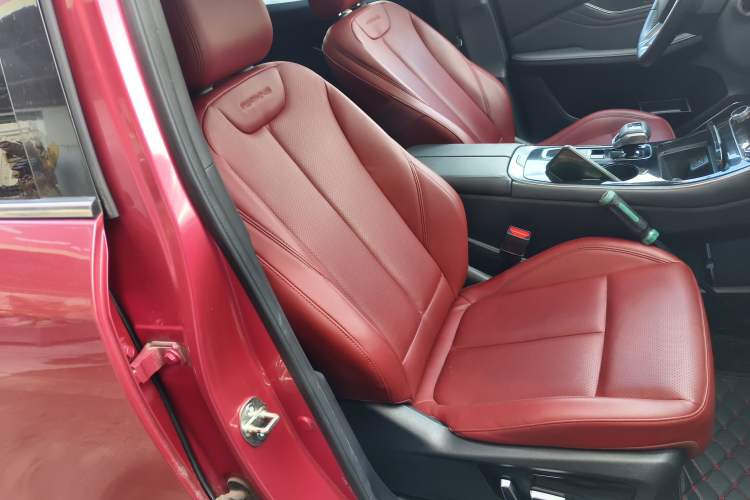 Used FORTHING T5 EVO 2021 1.5TD DCT Starry Edition Right Front Seat