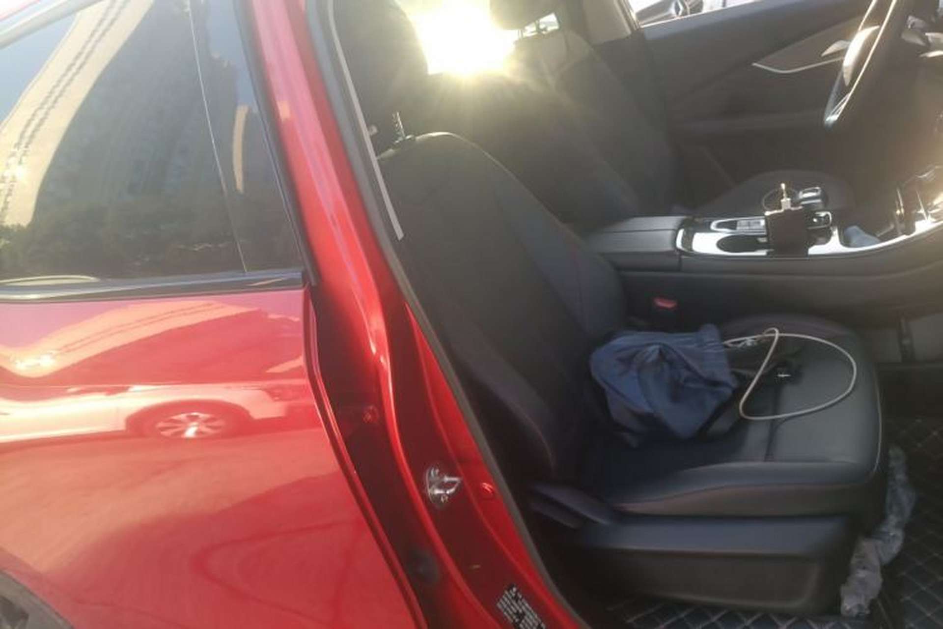 Used FORTHING T5 EVO 2021 1.5TD DCT Diamond Edition Right Front Seat