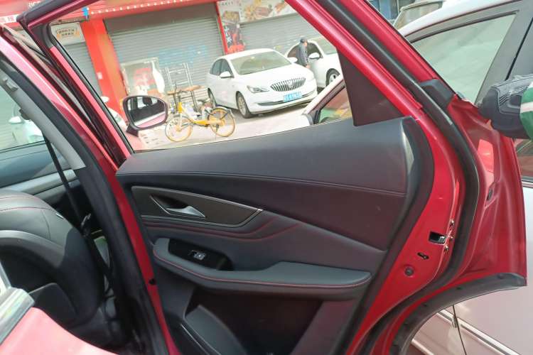 Used FORTHING T5 EVO 2021 1.5TD DCT Diamond Edition Right Rear Door Interior
