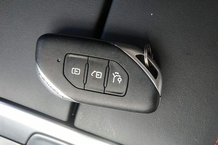Used FORTHING T5 EVO 2021 1.5TD DCT Diamond Edition Vehicle Key