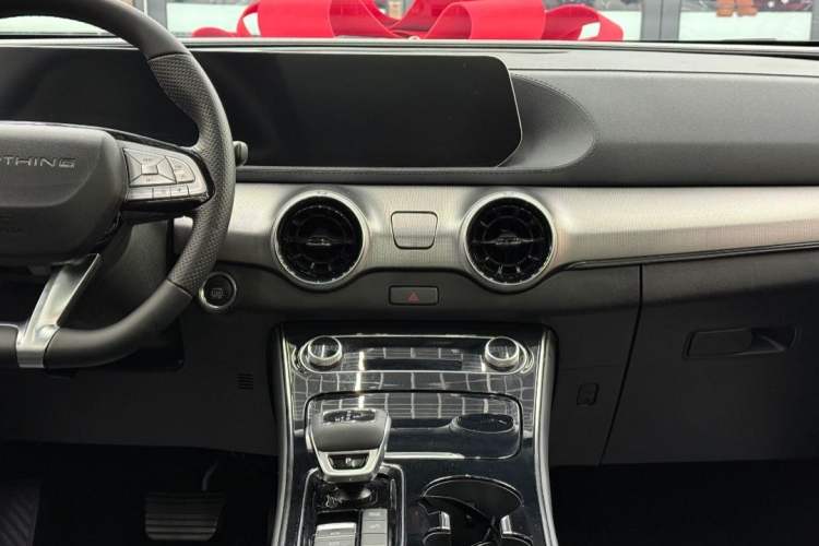 Used FORTHING T5 EVO 2021 1.5TD DCT Diamond Edition Audio And AC Panel