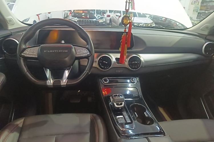 Used FORTHING T5 EVO 2021 1.5TD DCT Diamond Edition Center Console