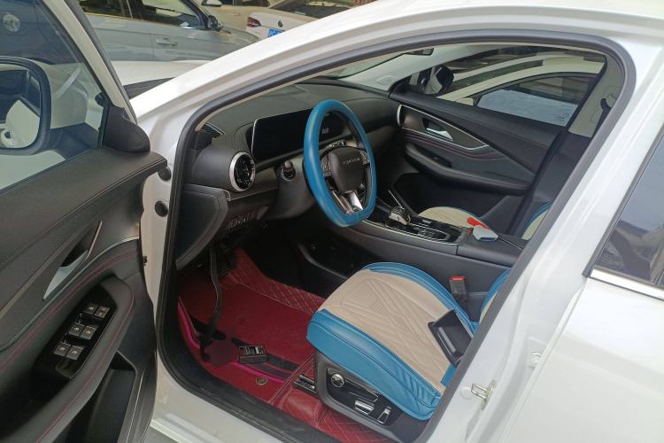Used FORTHING T5 EVO 2021 1.5TD DCT Diamond Edition Driver Seat