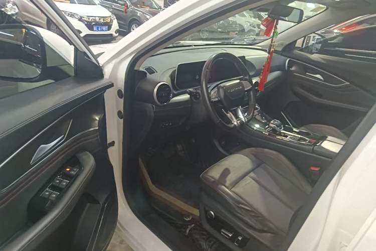 Used FORTHING T5 EVO 2021 1.5TD DCT Diamond Edition Driver Seat