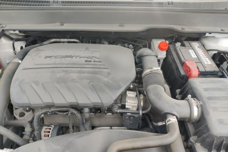 Used FORTHING T5 EVO 2021 1.5TD DCT Starry Edition Engine Bay