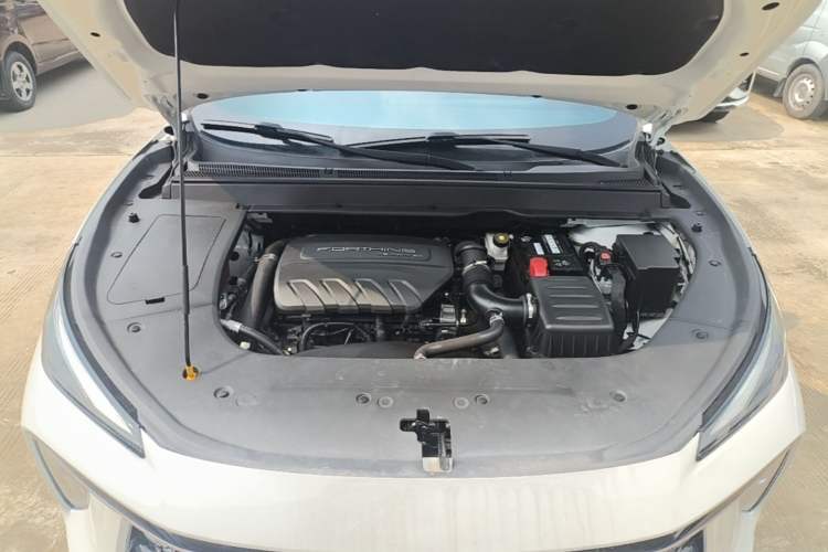 Used FORTHING T5 EVO 2021 1.5TD DCT Starry Edition Engine Bay